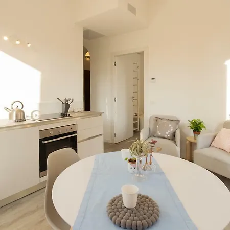 The Little Prince Apartment By Rent All Como Buitenkant foto