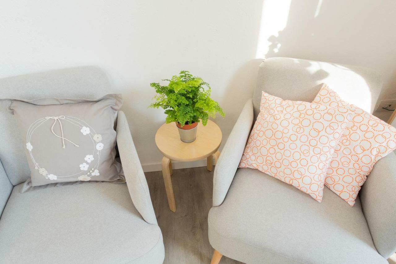 The Little By Rent Apartment *